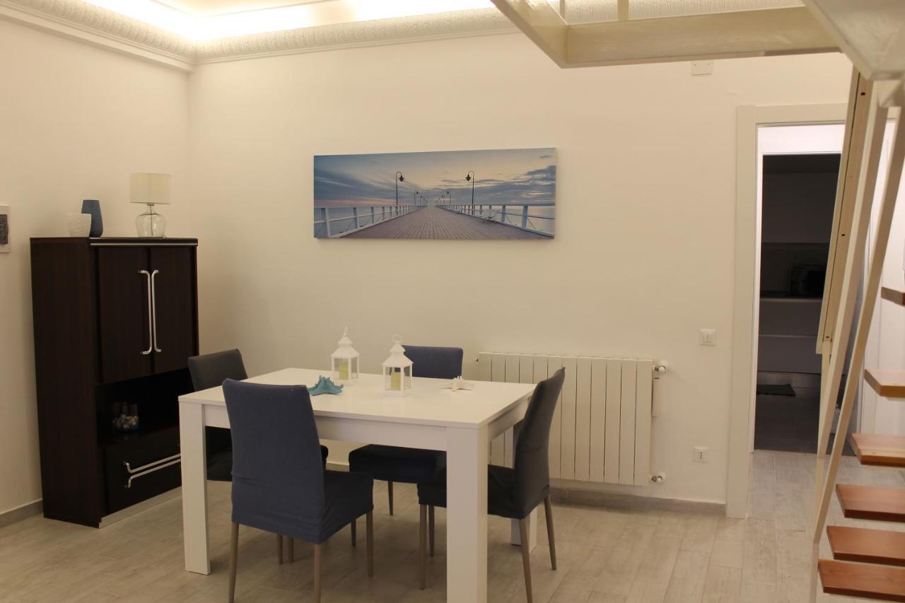 Casa Vacanza Peppino! パレルモ エクステリア 写真