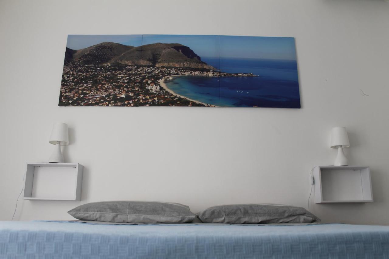 Casa Vacanza Peppino! パレルモ エクステリア 写真