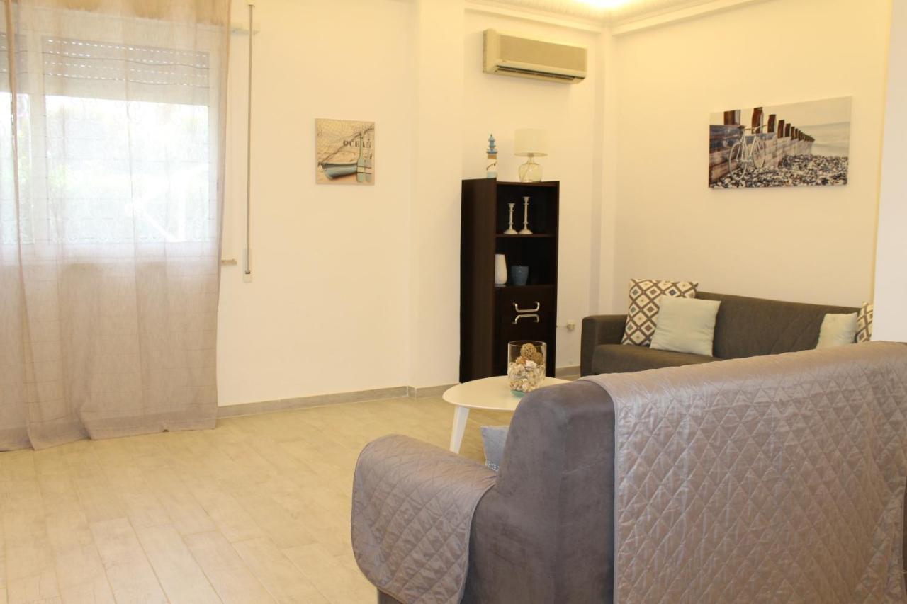 Casa Vacanza Peppino! パレルモ エクステリア 写真